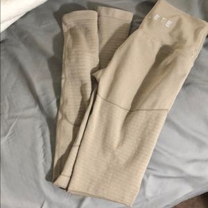 Alphalete revival leggings